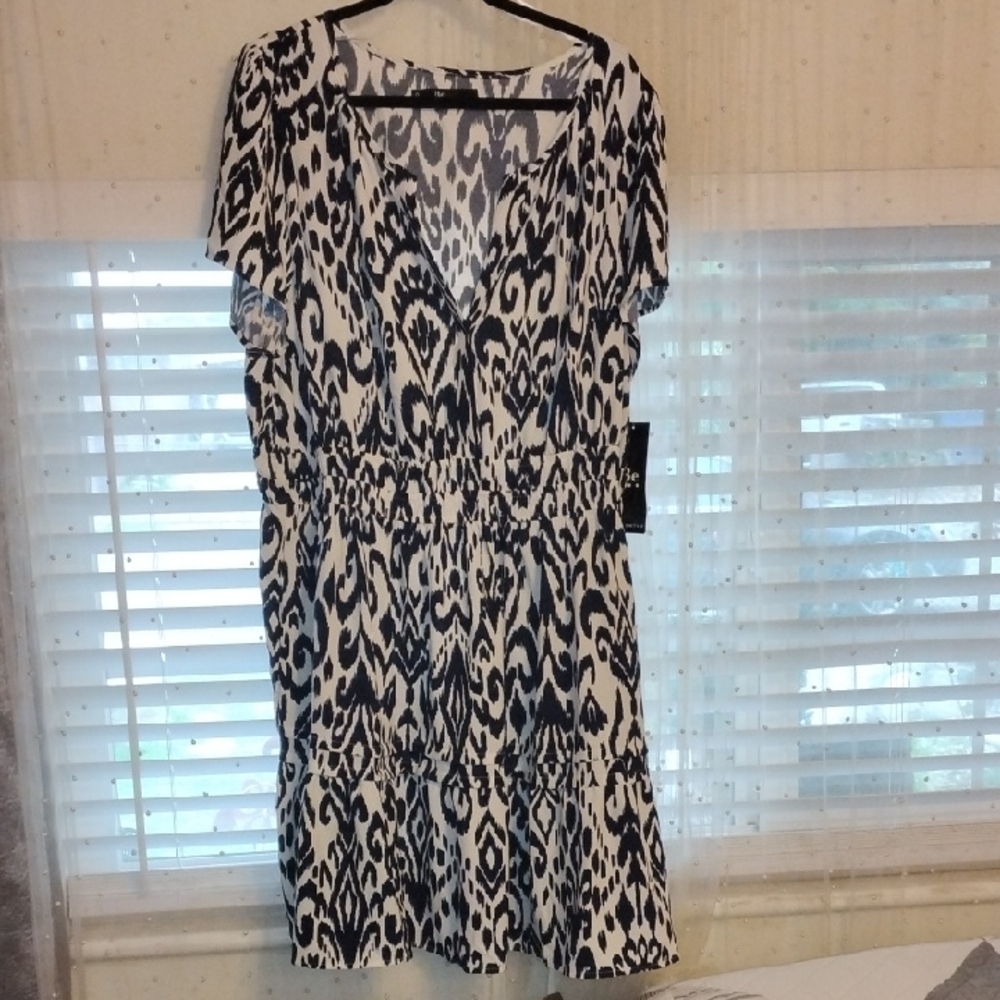 Be by Chetta Sea Breeze V Neck Navy & White Patterned Midi Dress, Size: 2X, NWT - Picture 1 of 13